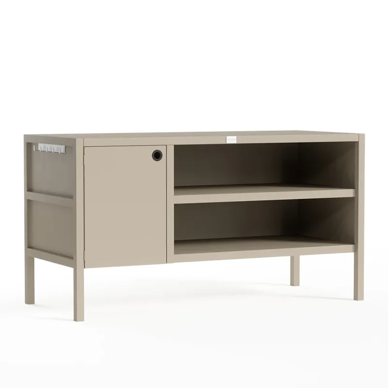 Dobbeltlags udendørs køkkenskab med dør